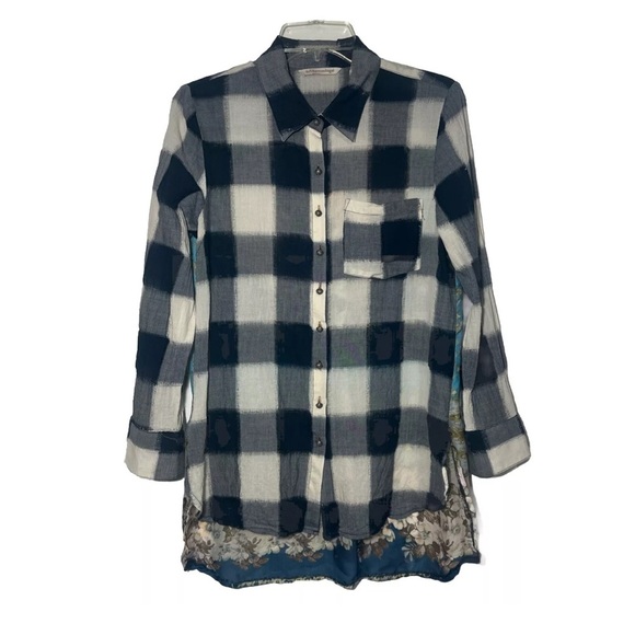 Soft Surrounding Womens Button Down Plaid Distressed Shirt W Floral Back Unique - Picture 1 of 11